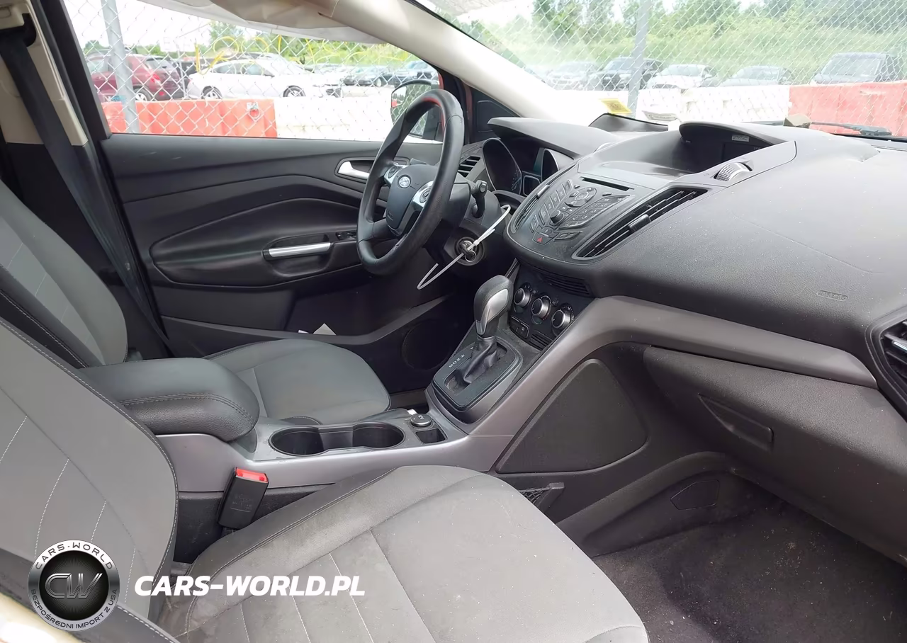 2016 Ford Escape Se VIN:1FMCU9G99GUA54650 - 5