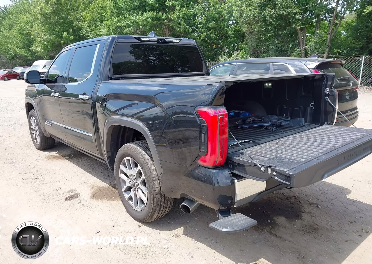 2024 Toyota Tundra 1794 Edition VIN:5TFMA5DB8RX167024 - 3