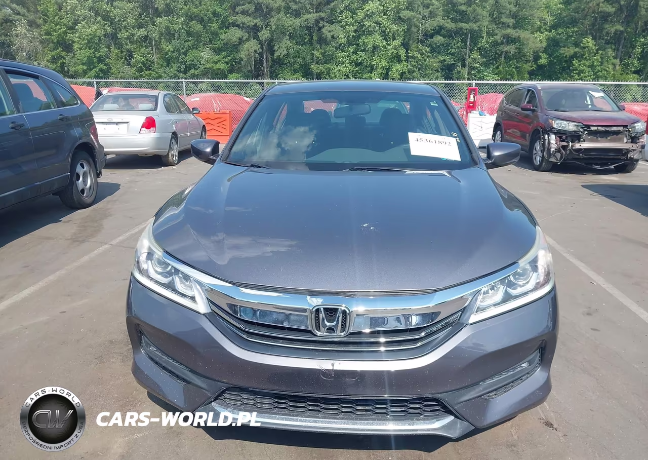 2017 Honda Accord Sport VIN:1HGCR2F58HA030811 - 12
