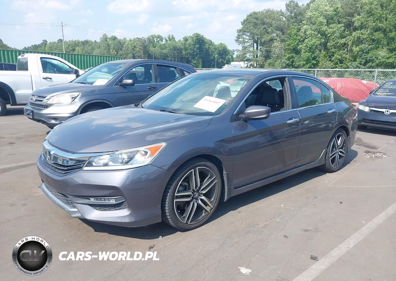 2017 Honda Accord Sport VIN:1HGCR2F58HA030811 - 2