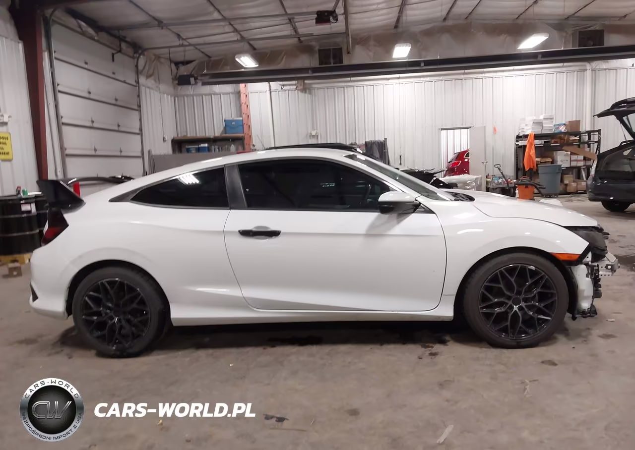 2019 Honda Civic Sport VIN:2HGFC4B89KH304911 - 14