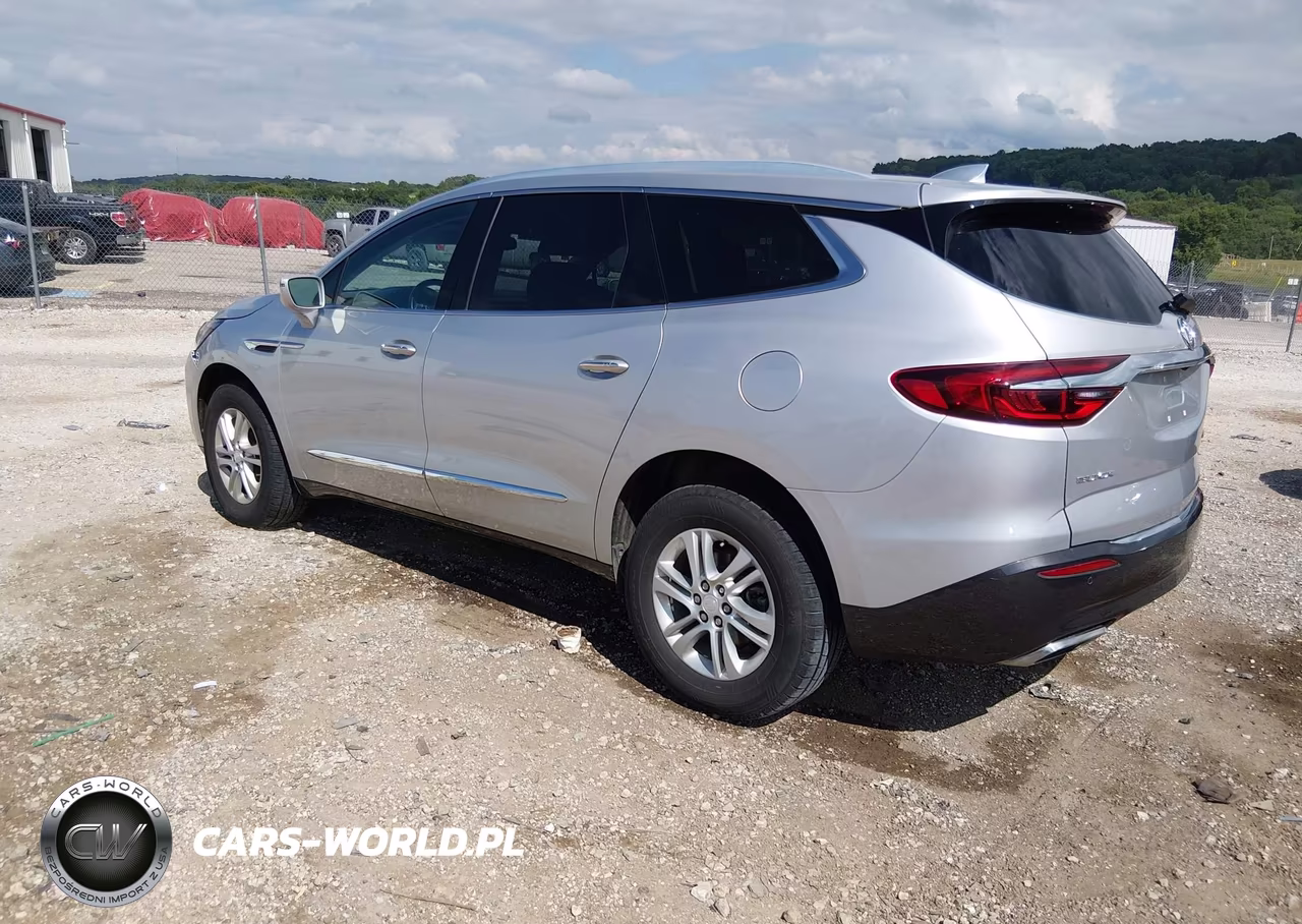 2018 Buick Enclave Essence VIN:5GAERBKW8JJ283429 - 3