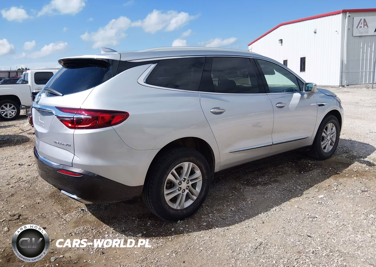 2018 Buick Enclave Essence VIN:5GAERBKW8JJ283429 - 4