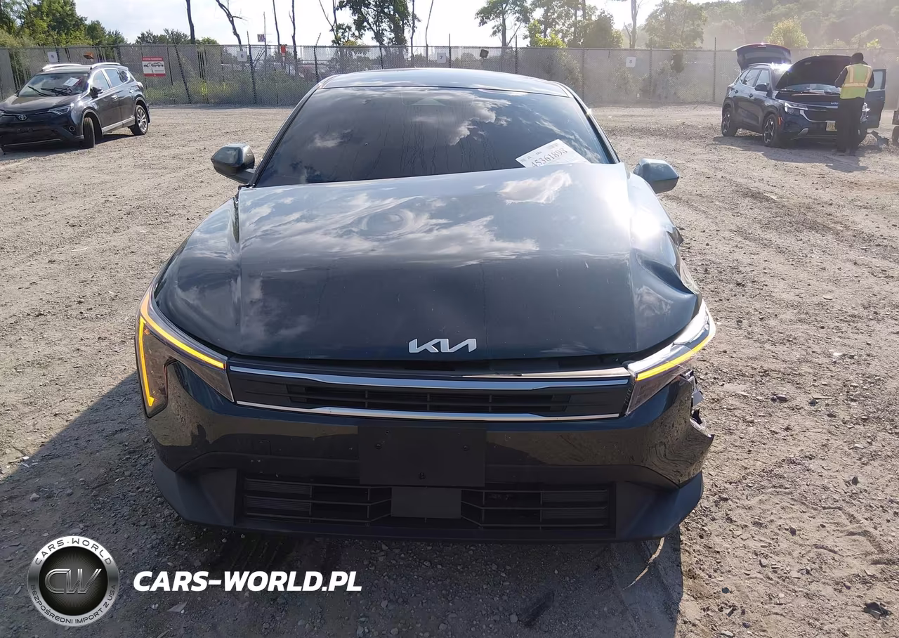 2025 Kia K4 Lxs VIN:3KPFT4DE8SE221144 - 12