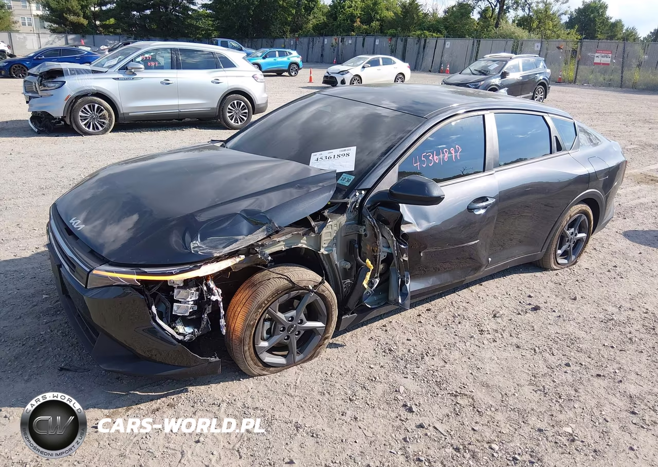2025 Kia K4 Lxs VIN:3KPFT4DE8SE221144 - 2