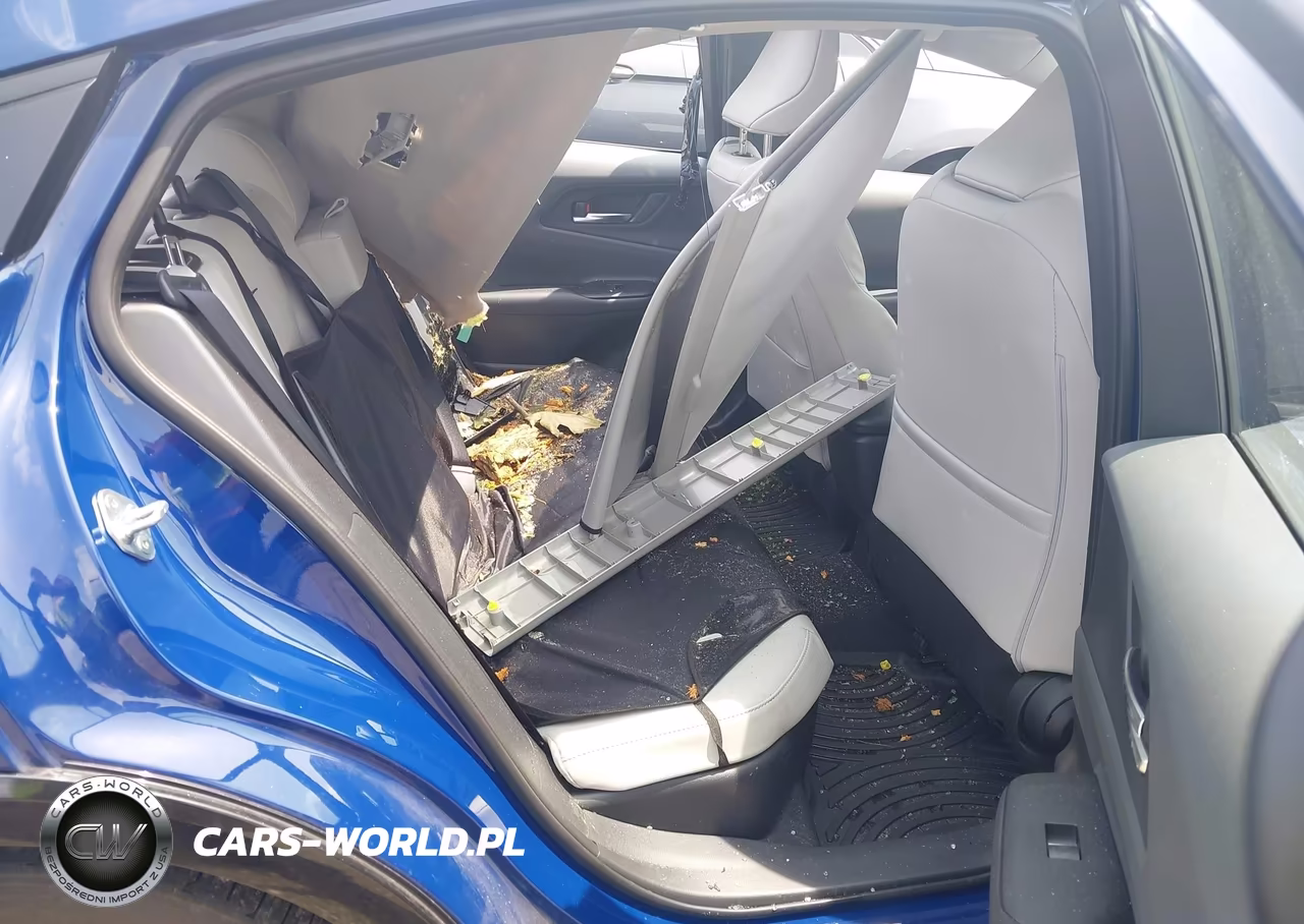 2024 Toyota Prius Xle Awd-E VIN:JTDADABU8R3015761 - 8