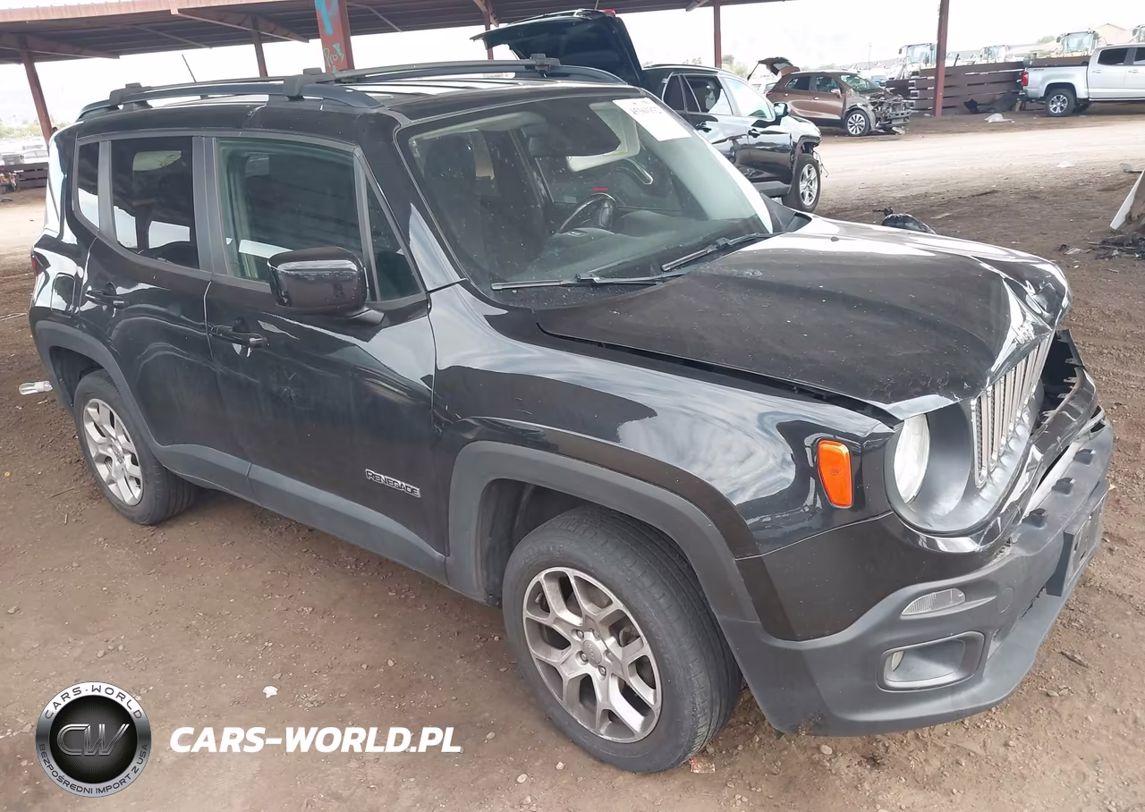 2017 Jeep Renegade Latitude 4X4 – zdjęcie 1 z 16