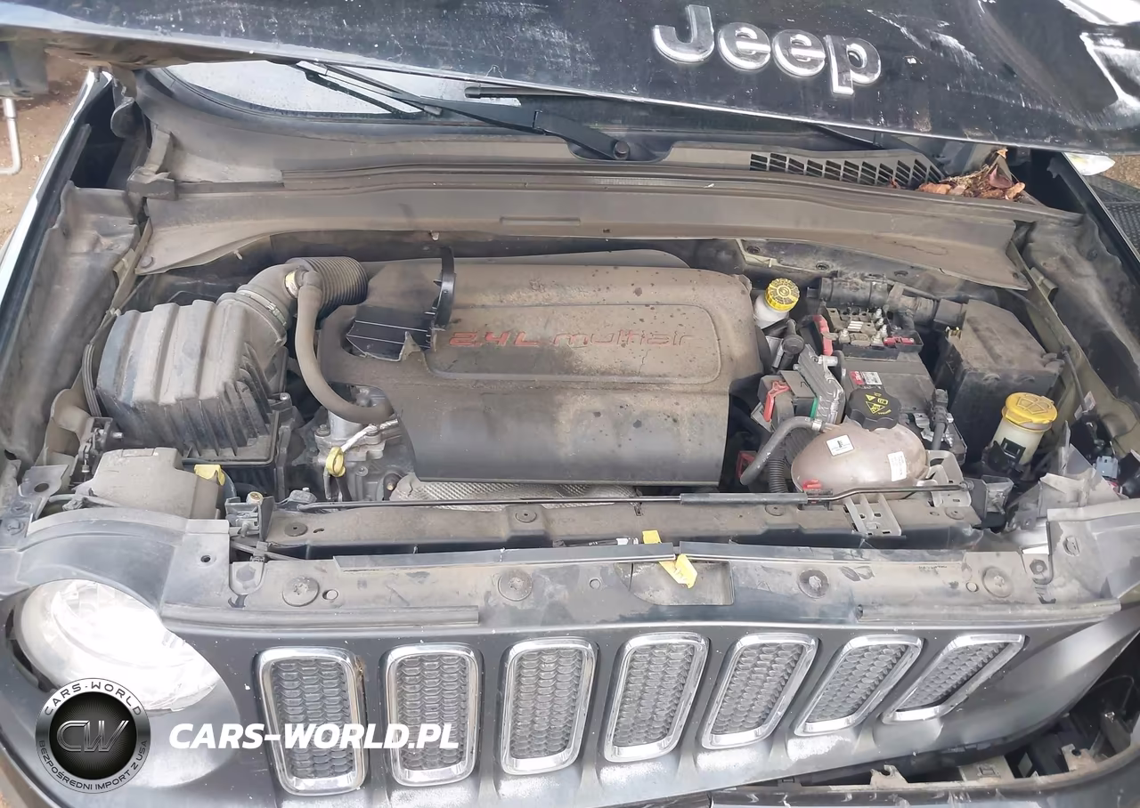 2017 Jeep Renegade Latitude 4X4 VIN:ZACCJBBB5HPG39811 - 10