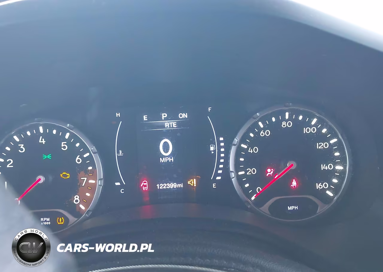 2017 Jeep Renegade Latitude 4X4 VIN:ZACCJBBB5HPG39811 - 7