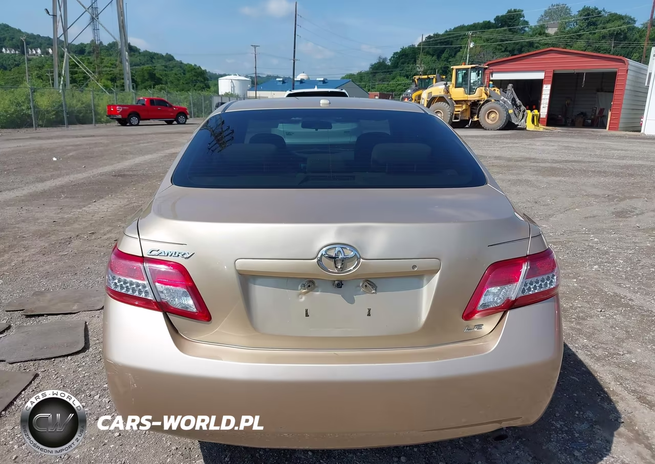 2011 Toyota Camry Le VIN:4T1BF3EK7BU124356 - 16