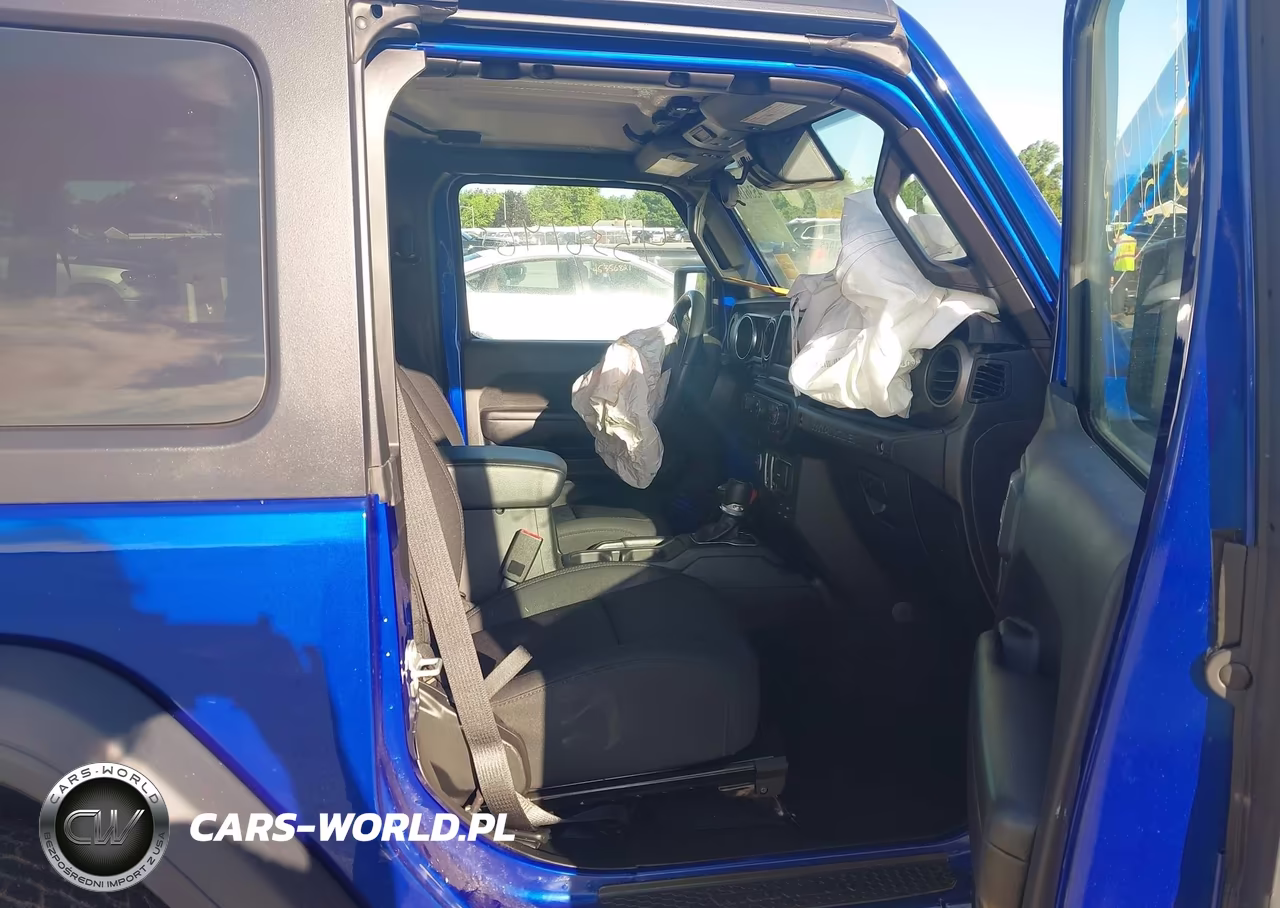 2020 Jeep Wrangler Sport S 4X4 VIN:1C4GJXAN6LW246955 - 4