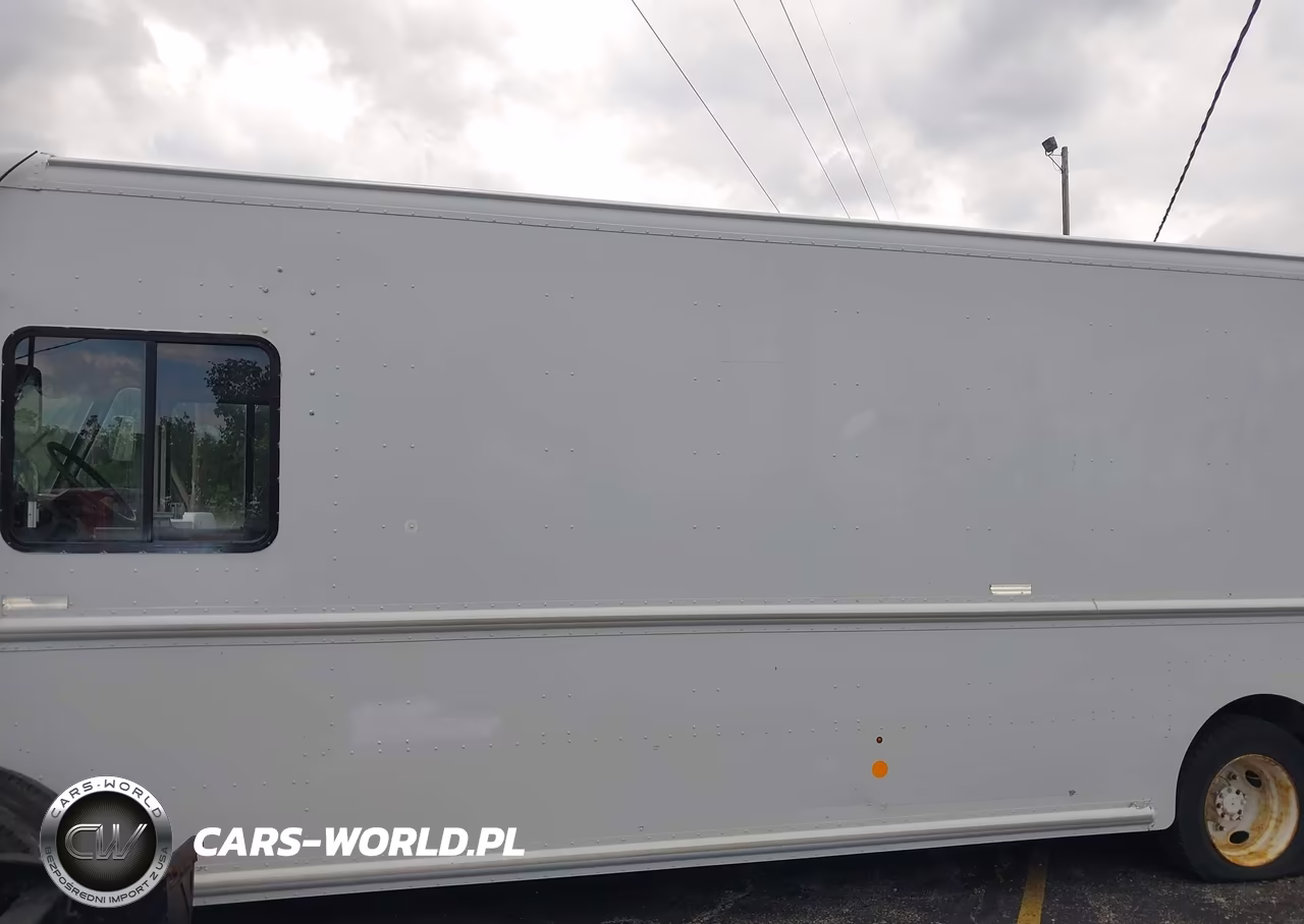 2013 Freightliner Chassis M Line Walk-In Van VIN:4UZAC3DV7DCFF6811 - 14
