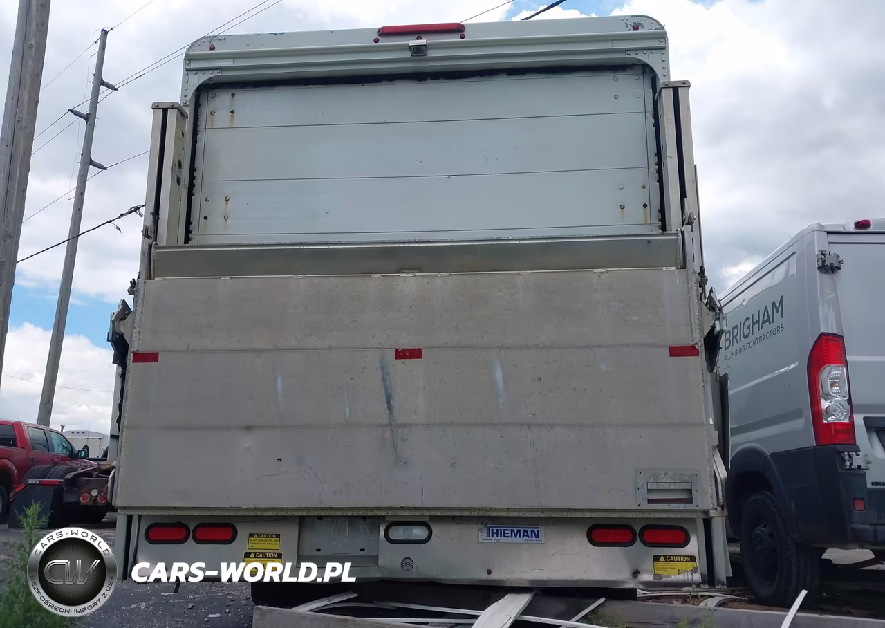 2013 Freightliner Chassis M Line Walk-In Van VIN:4UZAC3DV7DCFF6811 - 15