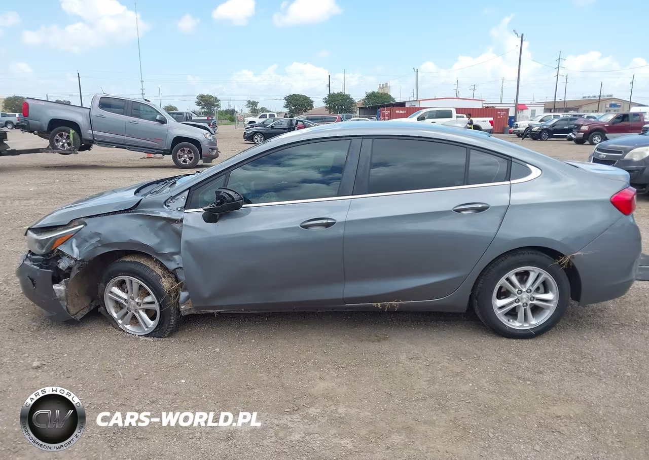 2018 Chevrolet Cruze Lt Auto VIN:1G1BE5SM2J7247089 - 14