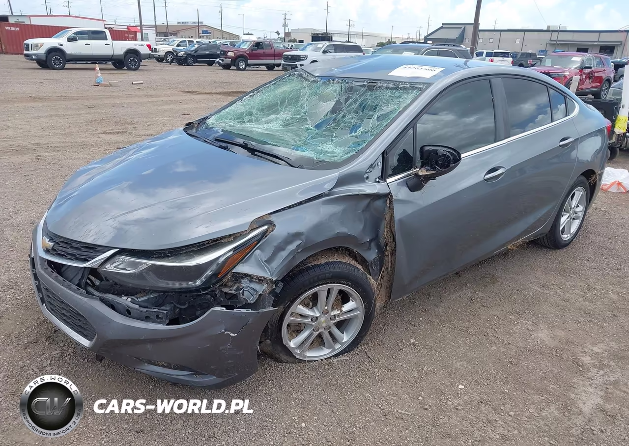 2018 Chevrolet Cruze Lt Auto VIN:1G1BE5SM2J7247089 - 2