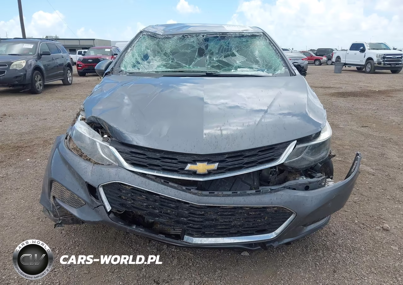 2018 Chevrolet Cruze Lt Auto VIN:1G1BE5SM2J7247089 - 6