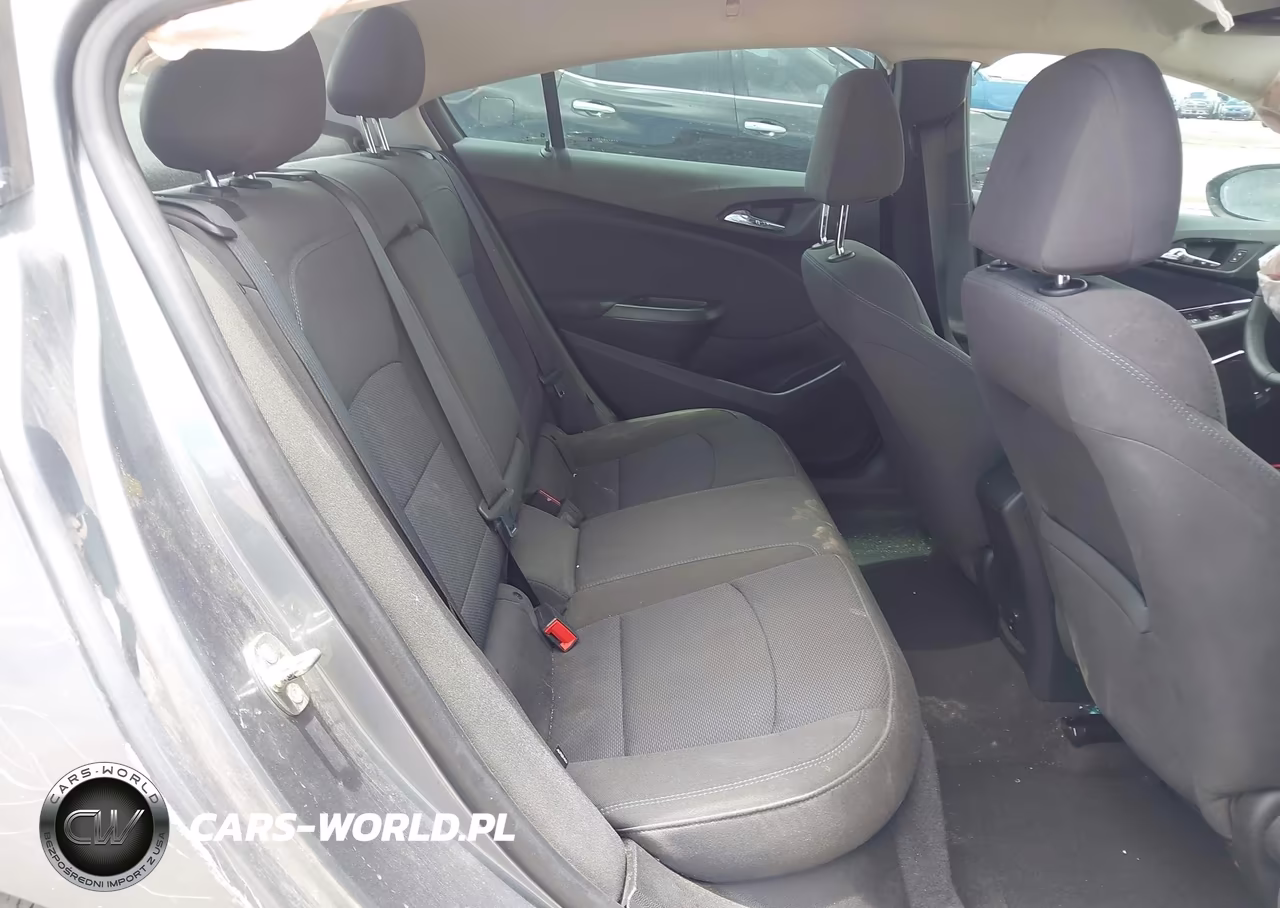 2018 Chevrolet Cruze Lt Auto VIN:1G1BE5SM2J7247089 - 8