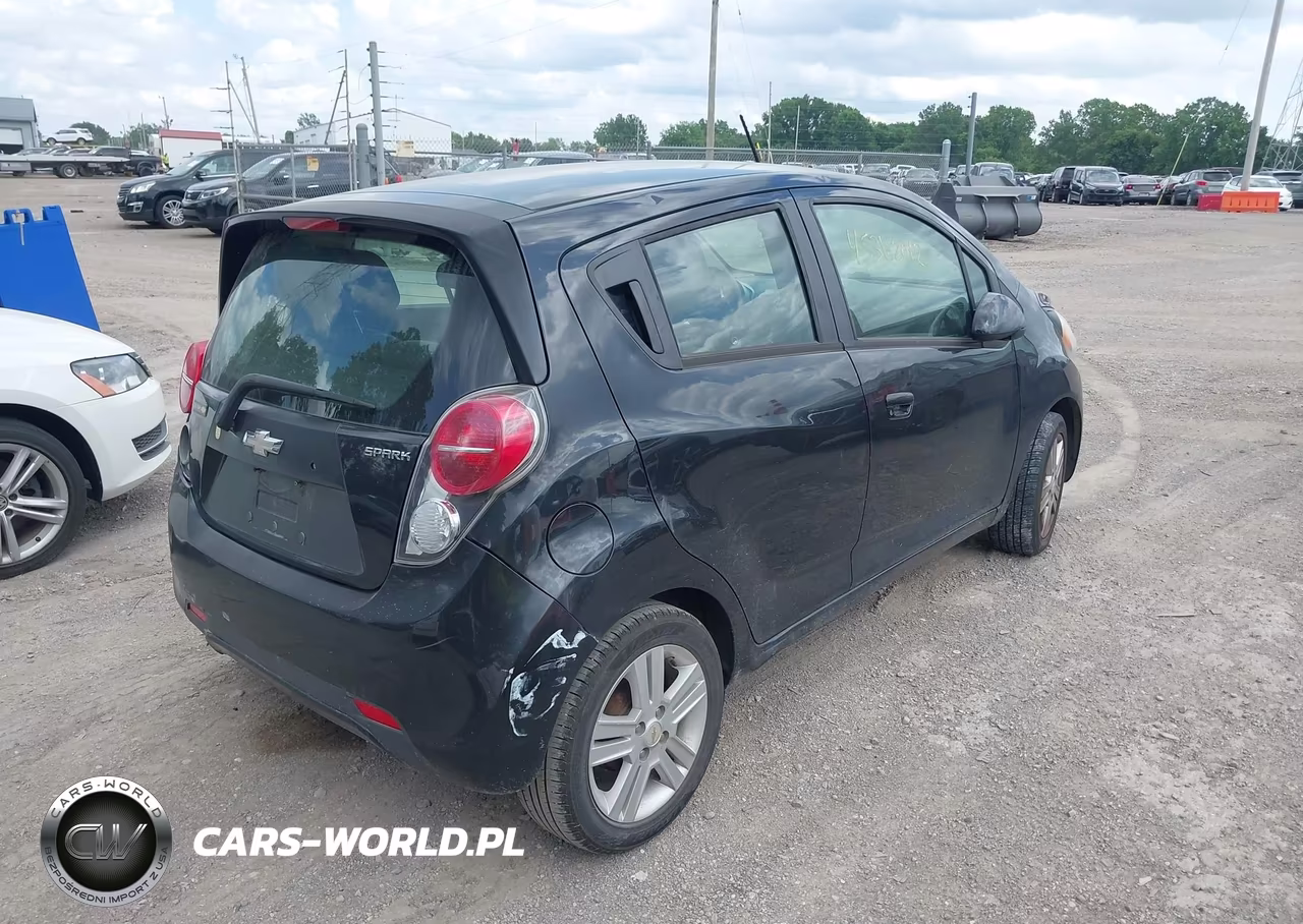 2013 Chevrolet Spark 1Lt Auto VIN:KL8CD6S95DC505870 - 4