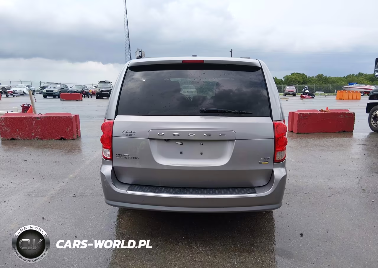2018 Dodge Grand Caravan Sxt VIN:2C4RDGCG7JR238805 - 16