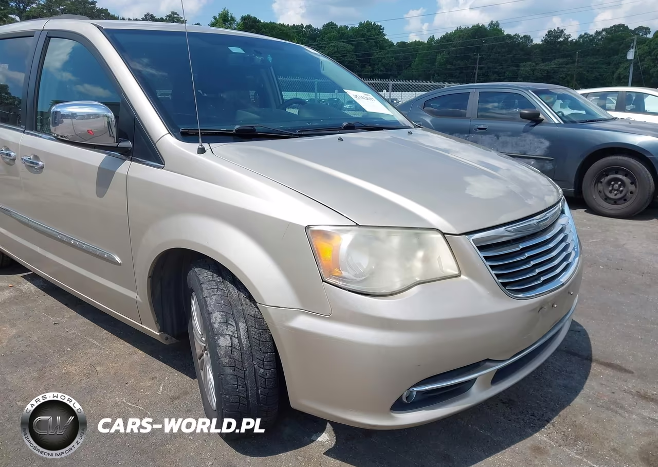 2013 Chrysler Town & Country Touring-L VIN:2C4RC1CG1DR663215 - 12