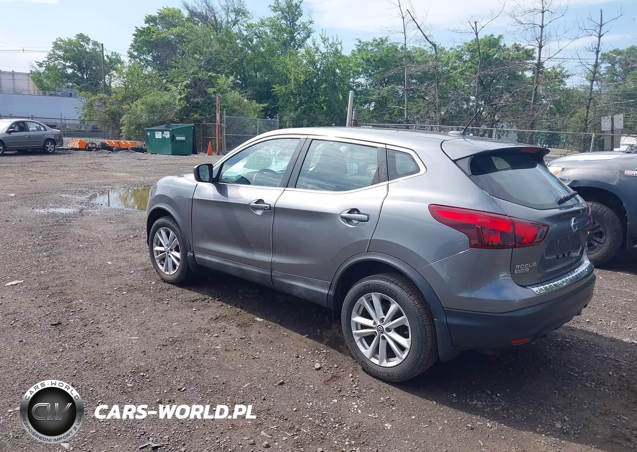 2019 Nissan Rogue Sport S VIN:JN1BJ1CR3KW627316 - 3