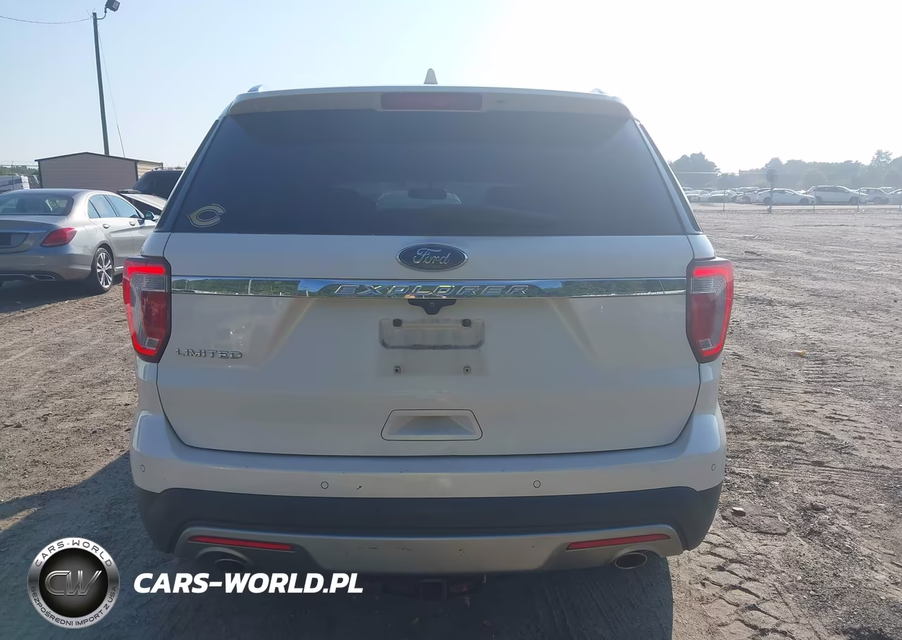 2017 Ford Explorer Limited VIN:1FM5K7F86HGC26936 - 16