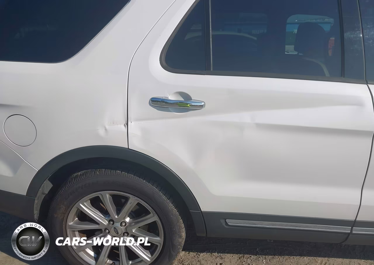 2017 Ford Explorer Limited VIN:1FM5K7F86HGC26936 - 6
