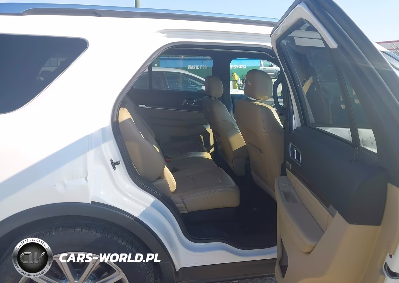 2017 Ford Explorer Limited VIN:1FM5K7F86HGC26936 - 8