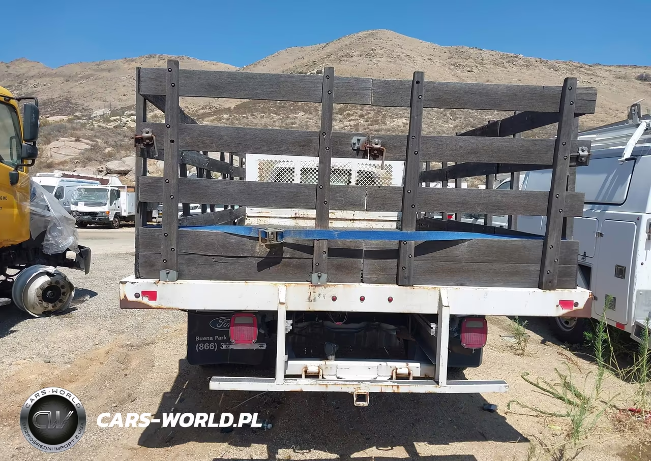 2015 Ford F-550 Chassis Xl VIN:1FDUF5GT2FED41825 - 17