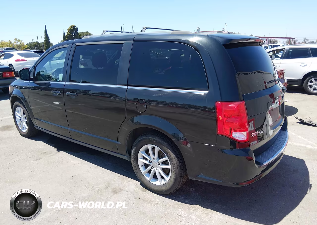 2019 Dodge Grand Caravan Sxt VIN:2C4RDGCG5KR662176 - 3