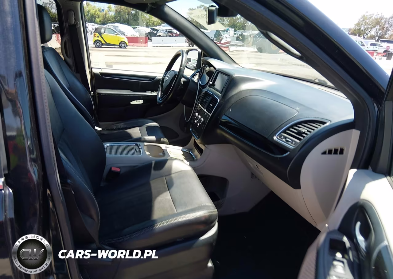 2019 Dodge Grand Caravan Sxt VIN:2C4RDGCG5KR662176 - 5