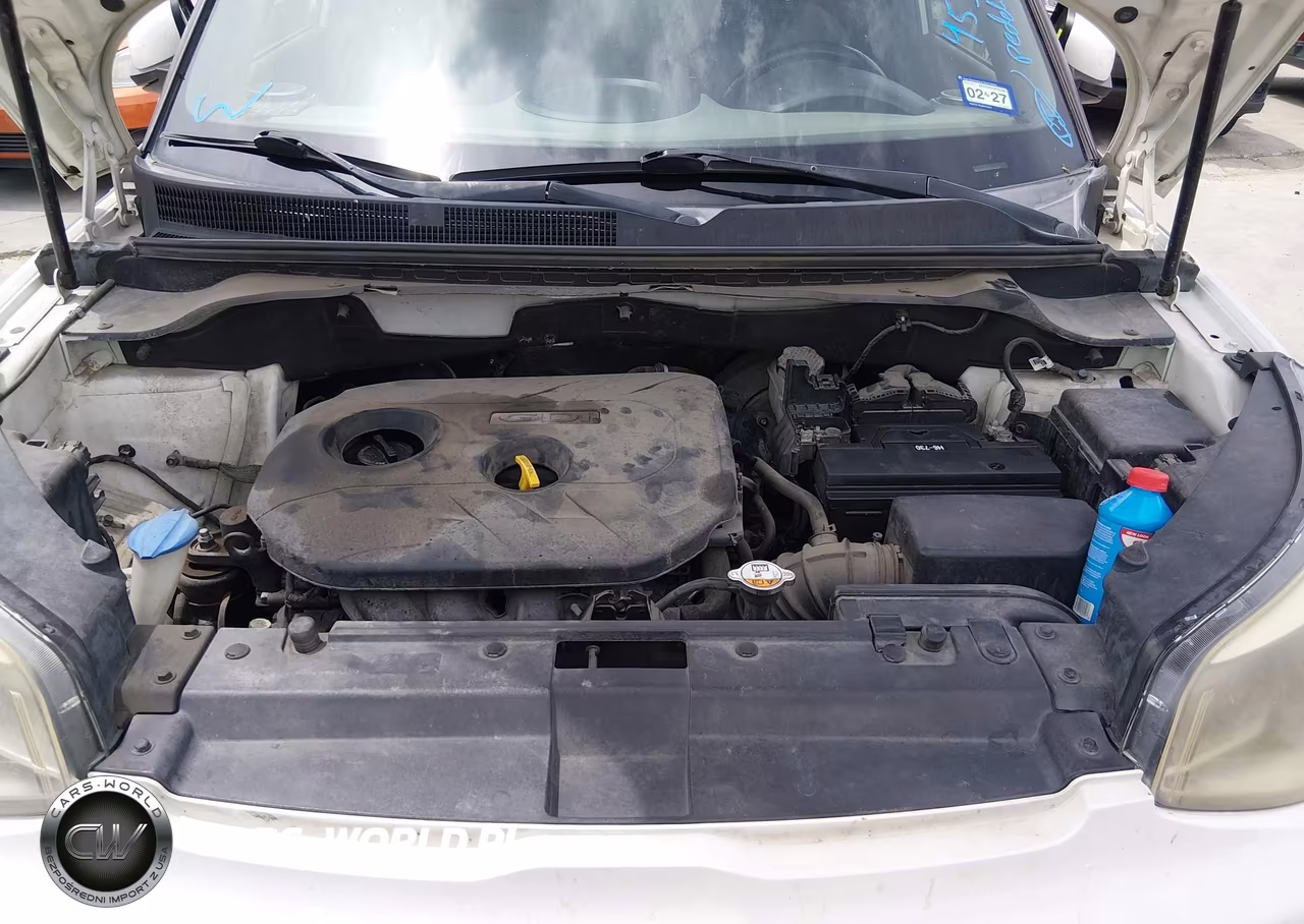 2015 Kia Soul + VIN:KNDJP3A55F7142887 - 10