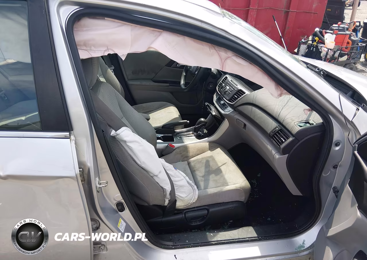 2015 Honda Accord Lx VIN:1HGCR2F30FA010032 - 5