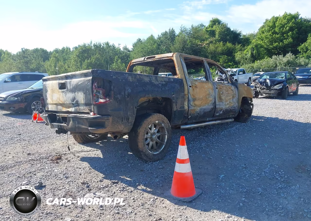 2016 Chevrolet Silverado 1500 2Lt VIN:3GCUKREC6GG190458 - 4