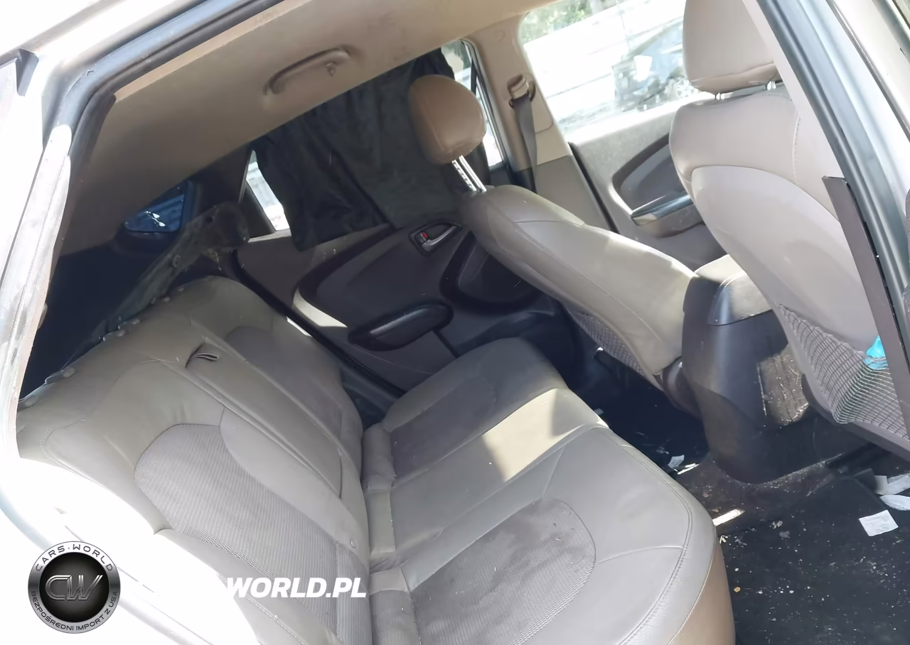 2015 Hyundai Tucson Gls VIN:KM8JT3AF1FU116868 - 8