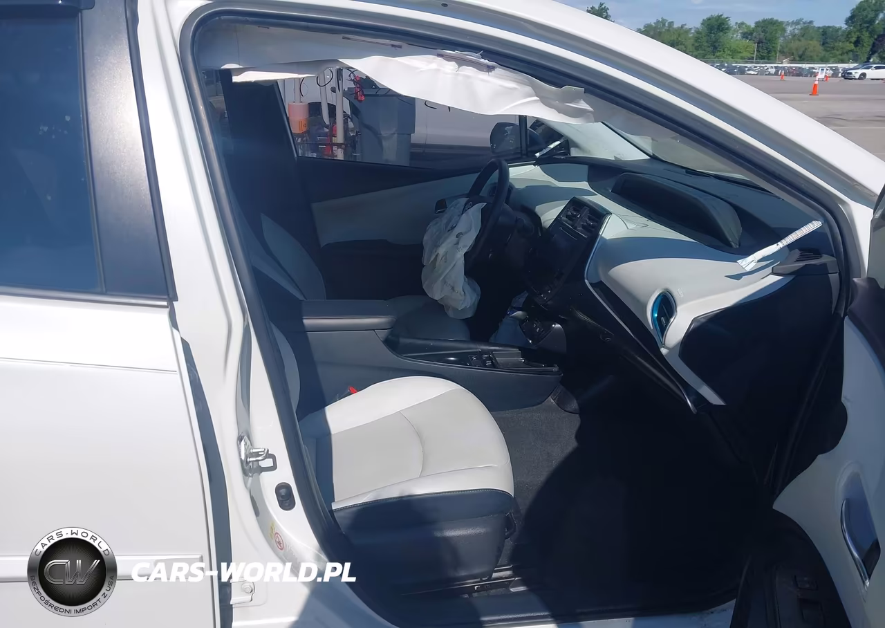 2019 Toyota Prius Xle VIN:JTDKARFU8K3073171 - 5