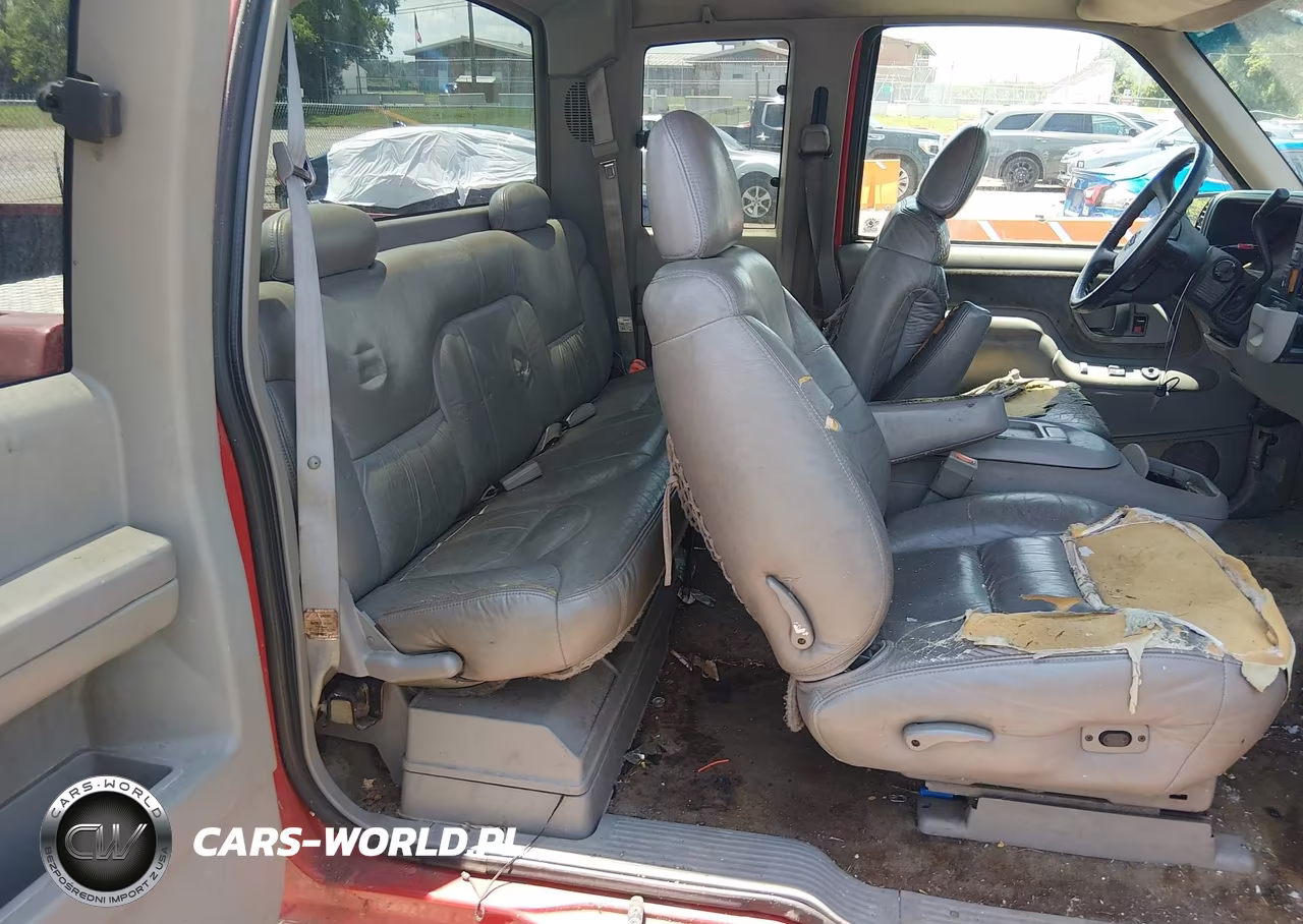 1998 Chevrolet C-K 1500 Fleetside VIN:2GCEK19R9W1141038 - 8