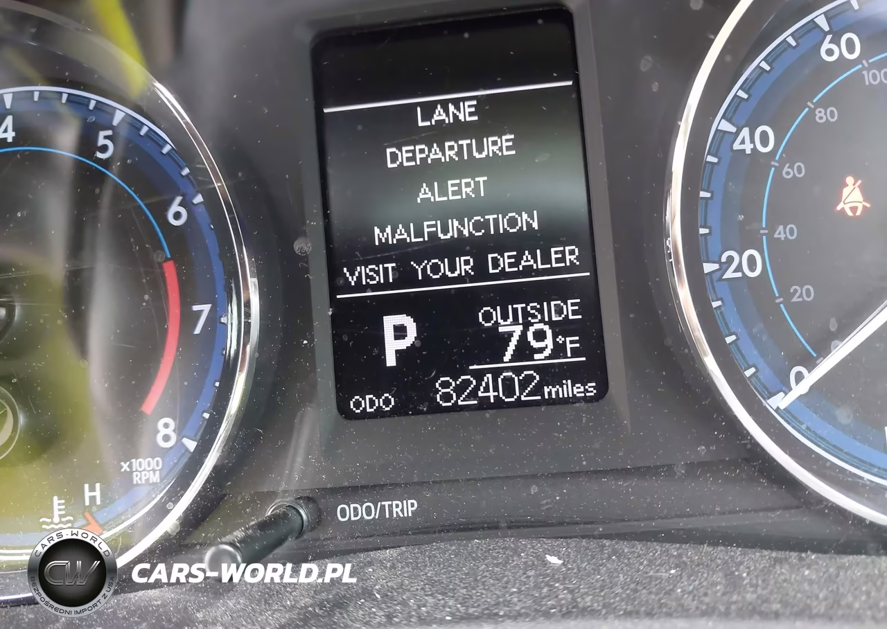 2018 Toyota Corolla Le VIN:2T1BURHEXJC101572 - 15