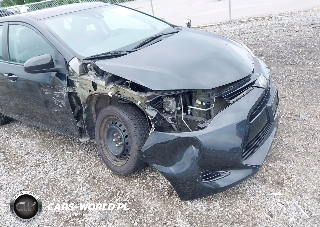 2018 Toyota Corolla Le VIN:2T1BURHEXJC101572 - 6