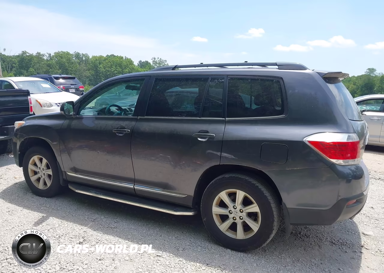 2013 Toyota Highlander Base Plus V6 VIN:5TDBK3EH0DS237271 - 14