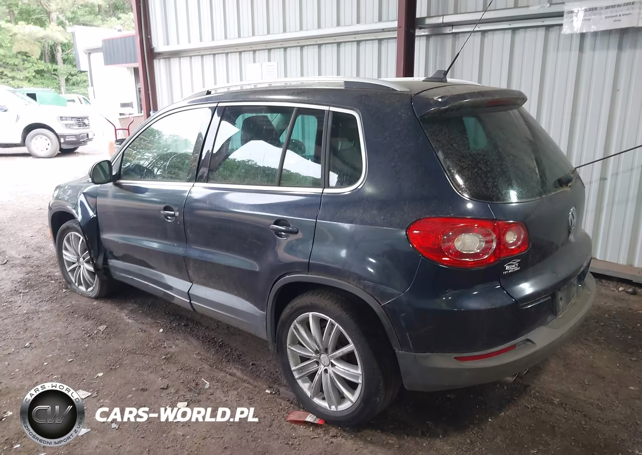2011 Volkswagen Tiguan Se VIN:WVGBV7AX2BW534241 - 3