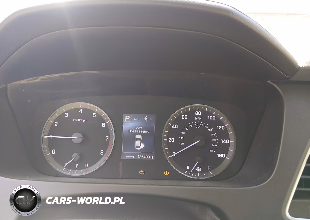 2015 Hyundai Sonata Sport VIN:5NPE34AF0FH068639 - 7