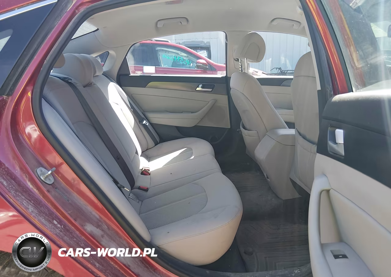 2015 Hyundai Sonata Sport VIN:5NPE34AF0FH068639 - 8