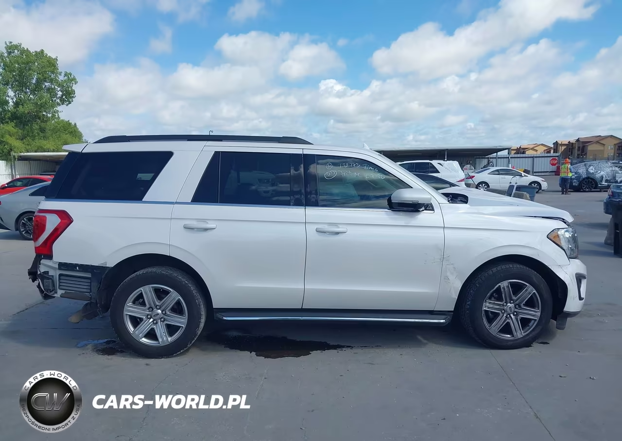2019 Ford Expedition Xlt VIN:1FMJU1HT5KEA81673 - 13
