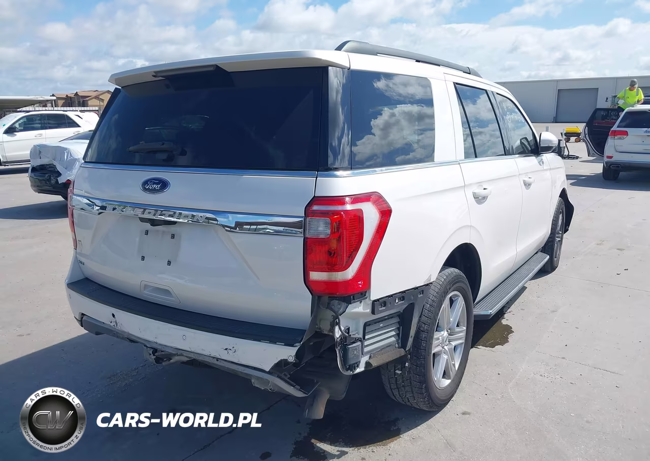 2019 Ford Expedition Xlt VIN:1FMJU1HT5KEA81673 - 4