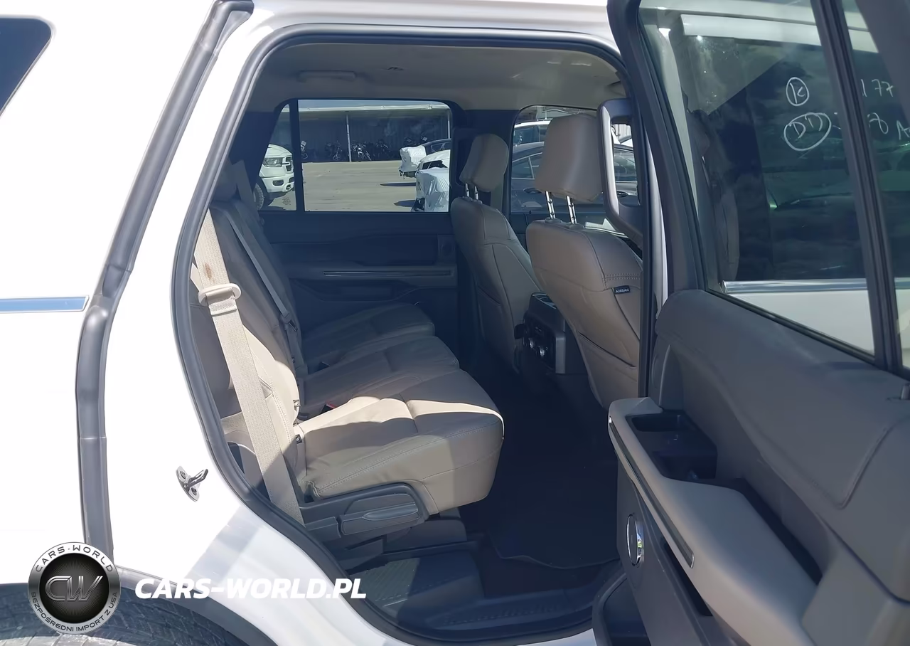 2019 Ford Expedition Xlt VIN:1FMJU1HT5KEA81673 - 8