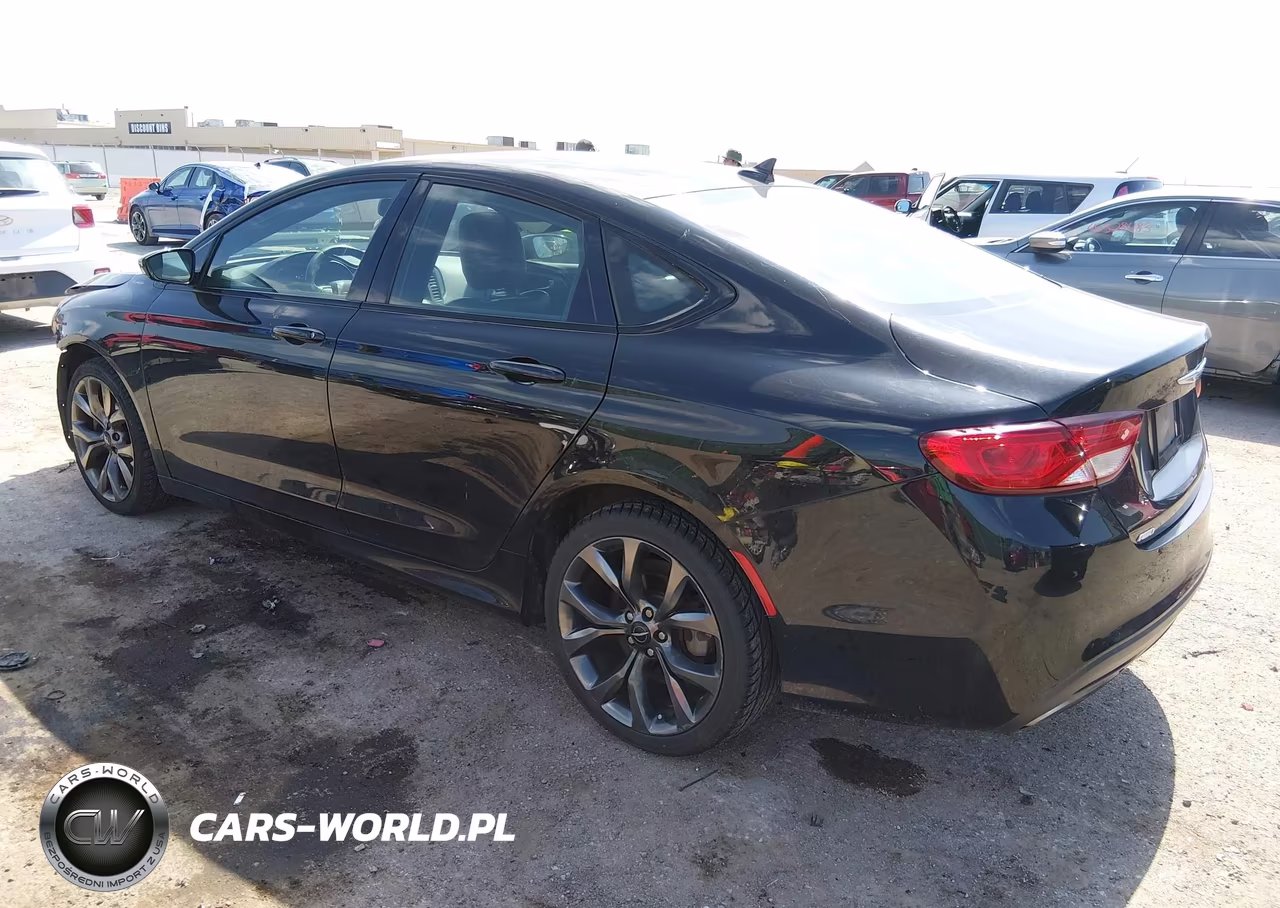 2015 Chrysler 200 S VIN:1C3CCCDG4FN589633 - 3