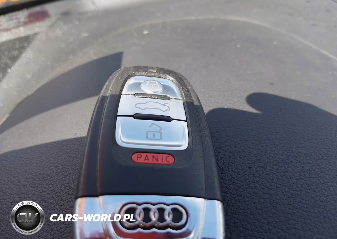 2016 Audi Q5 2.0T Premium VIN:WA1C2AFP6GA122412 - 11