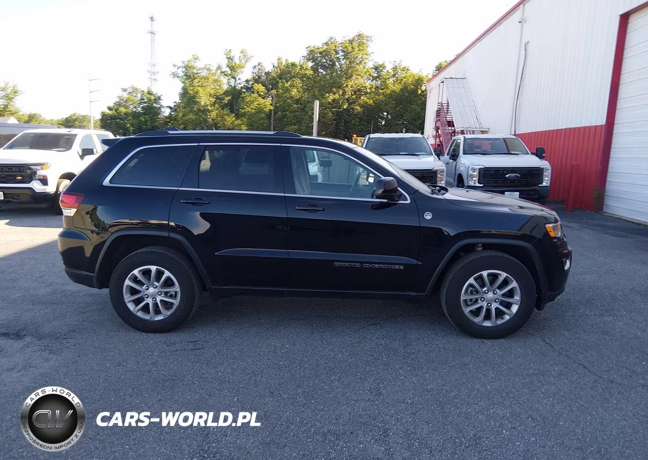 2021 Jeep Grand Cherokee Laredo E 4X4 VIN:1C4RJFAG5MC793660 - 15