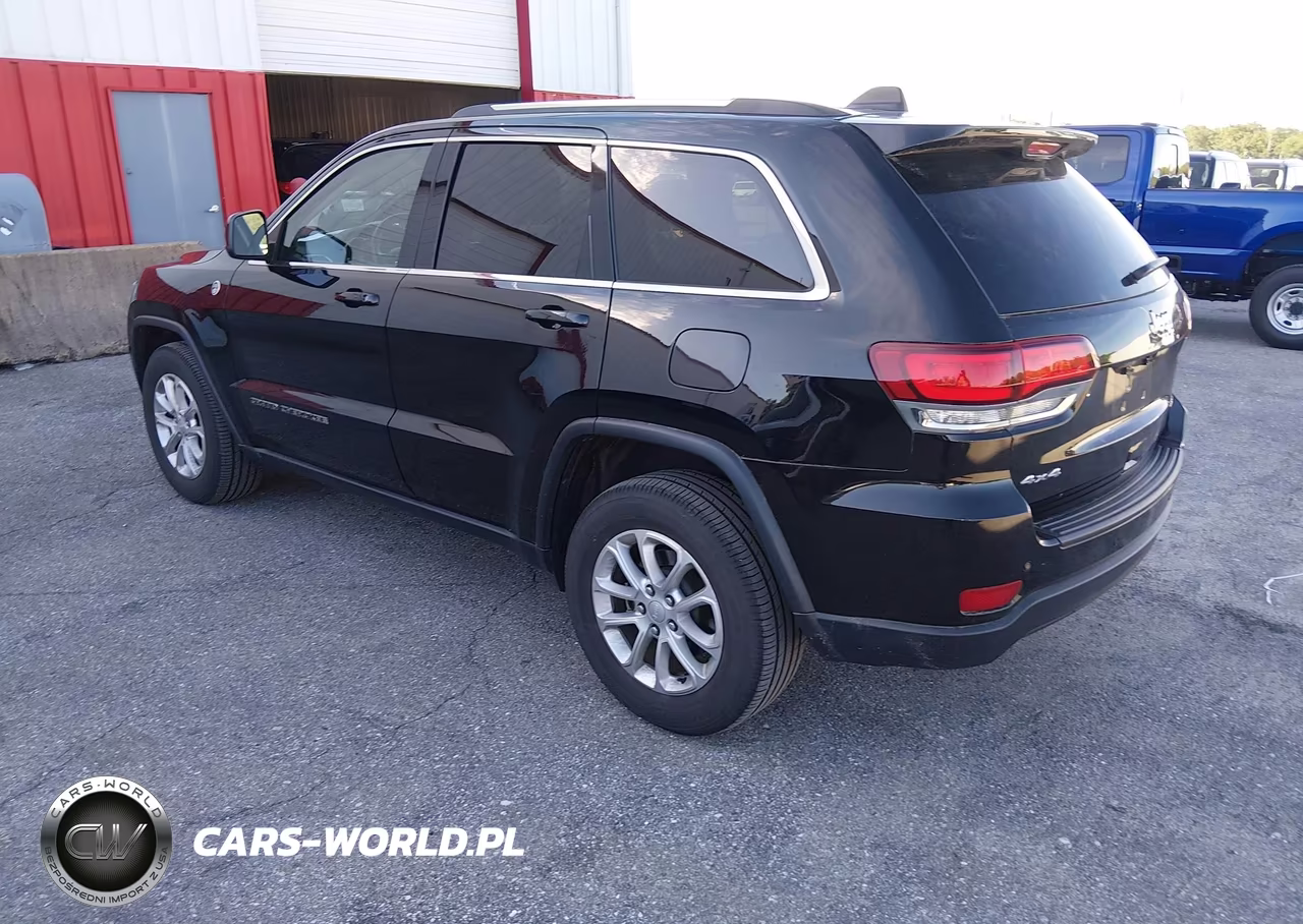 2021 Jeep Grand Cherokee Laredo E 4X4 VIN:1C4RJFAG5MC793660 - 3